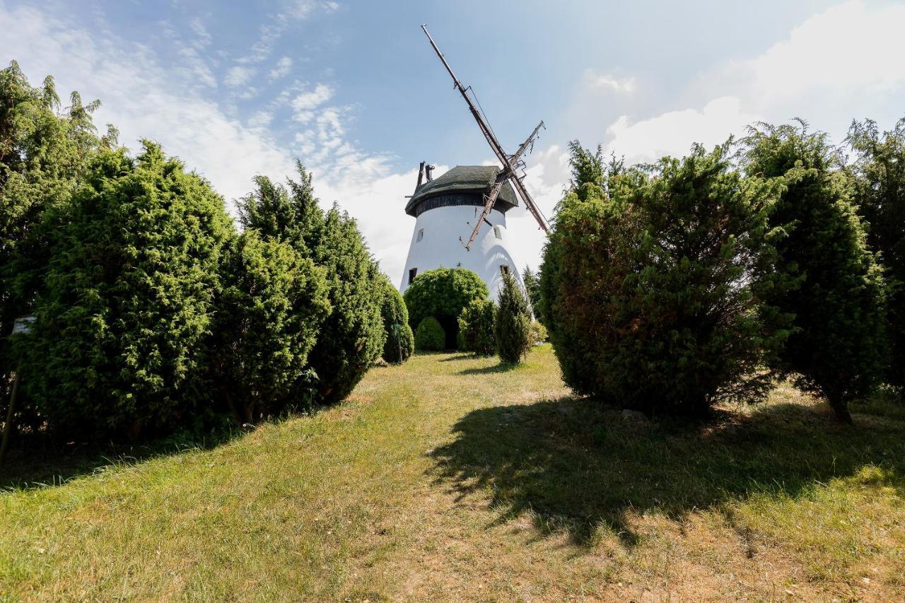 Windmill Vacation Home In Ledzin Near Baltic Sea Niechorze Exteriér fotografie