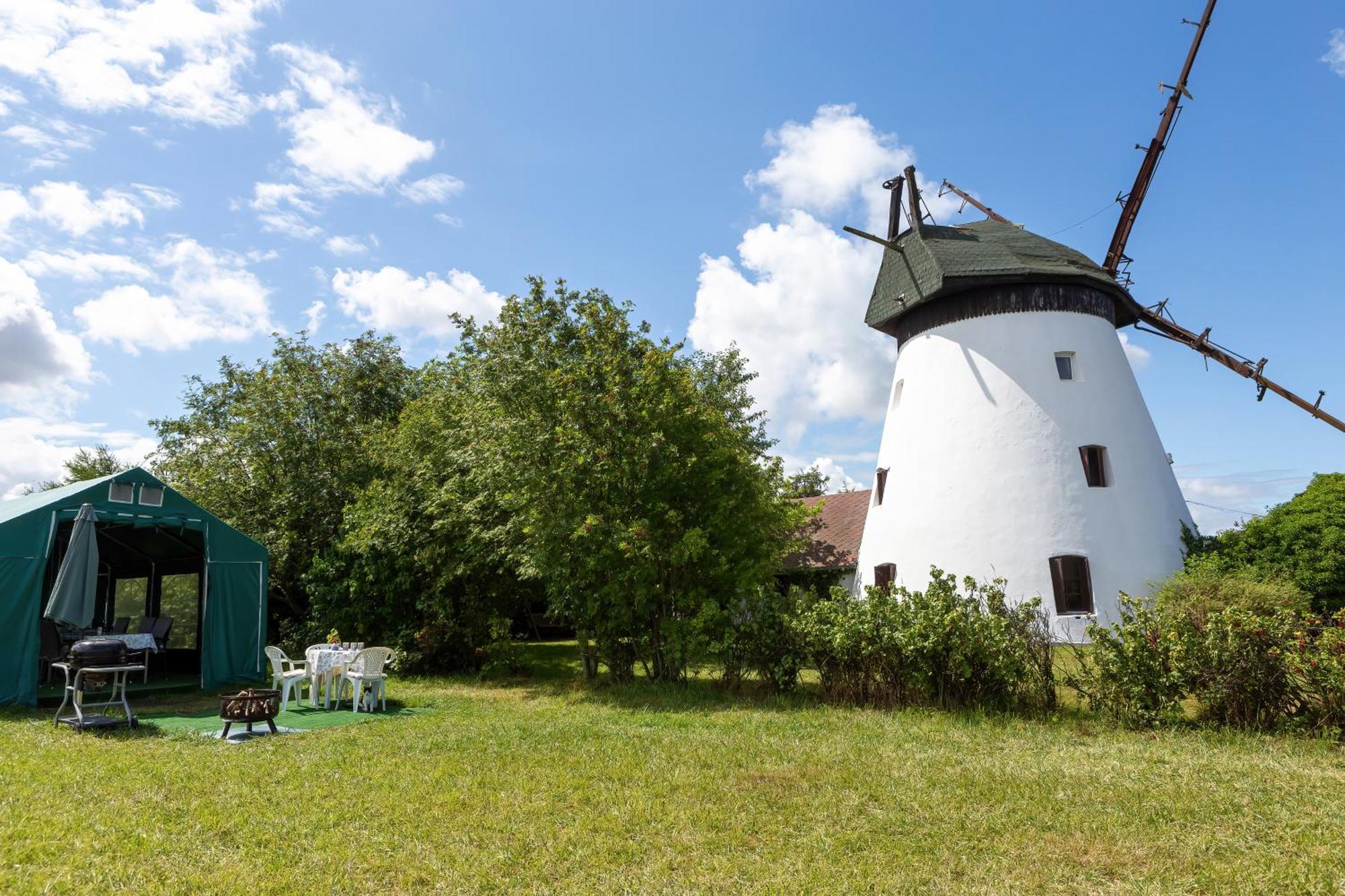 Windmill Vacation Home In Ledzin Near Baltic Sea Niechorze Pokoj fotografie