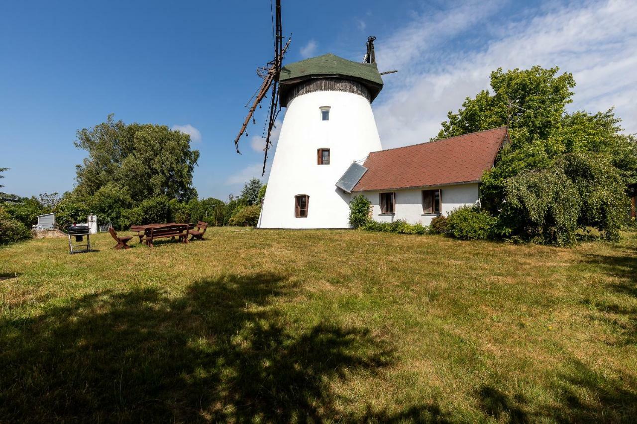 Windmill Vacation Home In Ledzin Near Baltic Sea Niechorze Exteriér fotografie