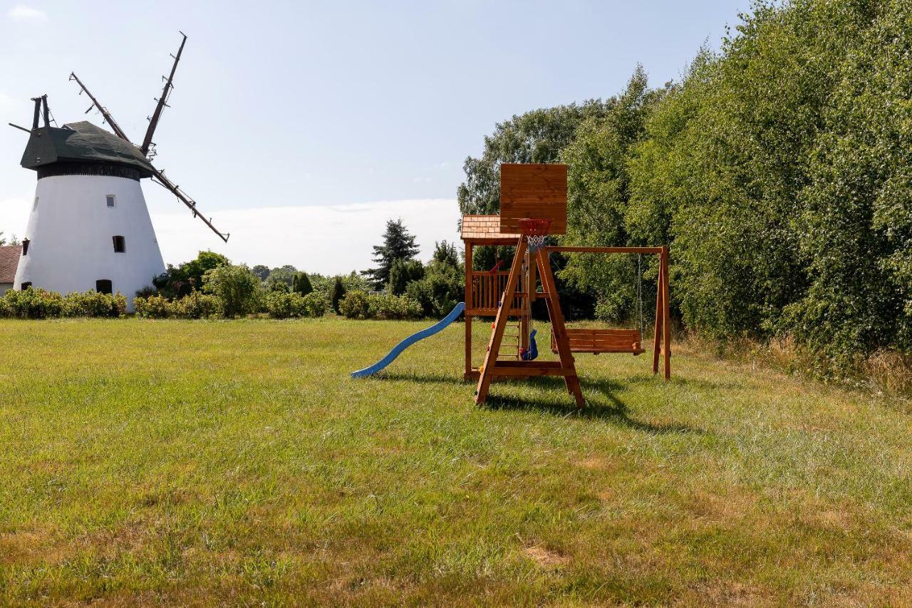 Windmill Vacation Home In Ledzin Near Baltic Sea Niechorze Exteriér fotografie